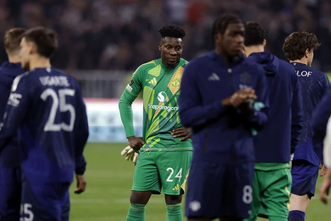 Soi kèo hiệp 1 MU vs Lyon