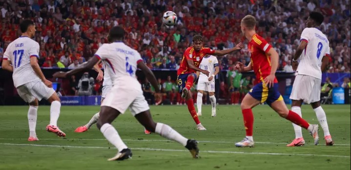 Soi kèo hiệp 1 Tây Ban Nha vs Pháp