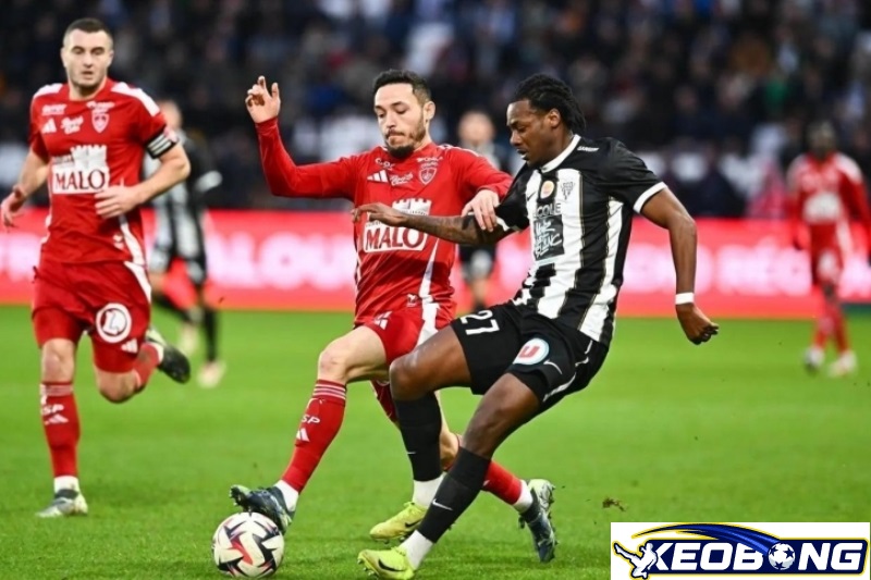 Angers vs Brest Angers vs Brest